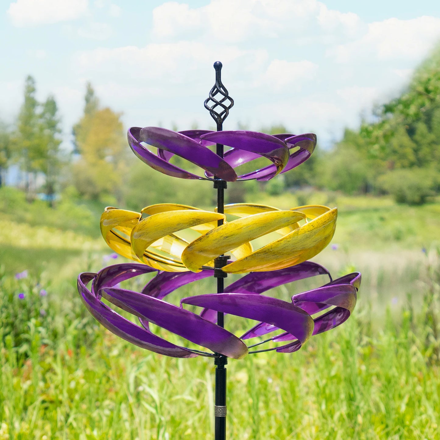 Wind Spinner Outdoor Metal Kinetic Garden Decor Sculpture