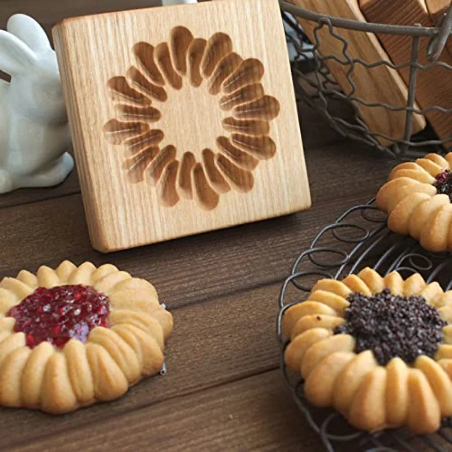 SHXI Wooden Cookie Mold 3D Embossing Baking Tool For Holidays