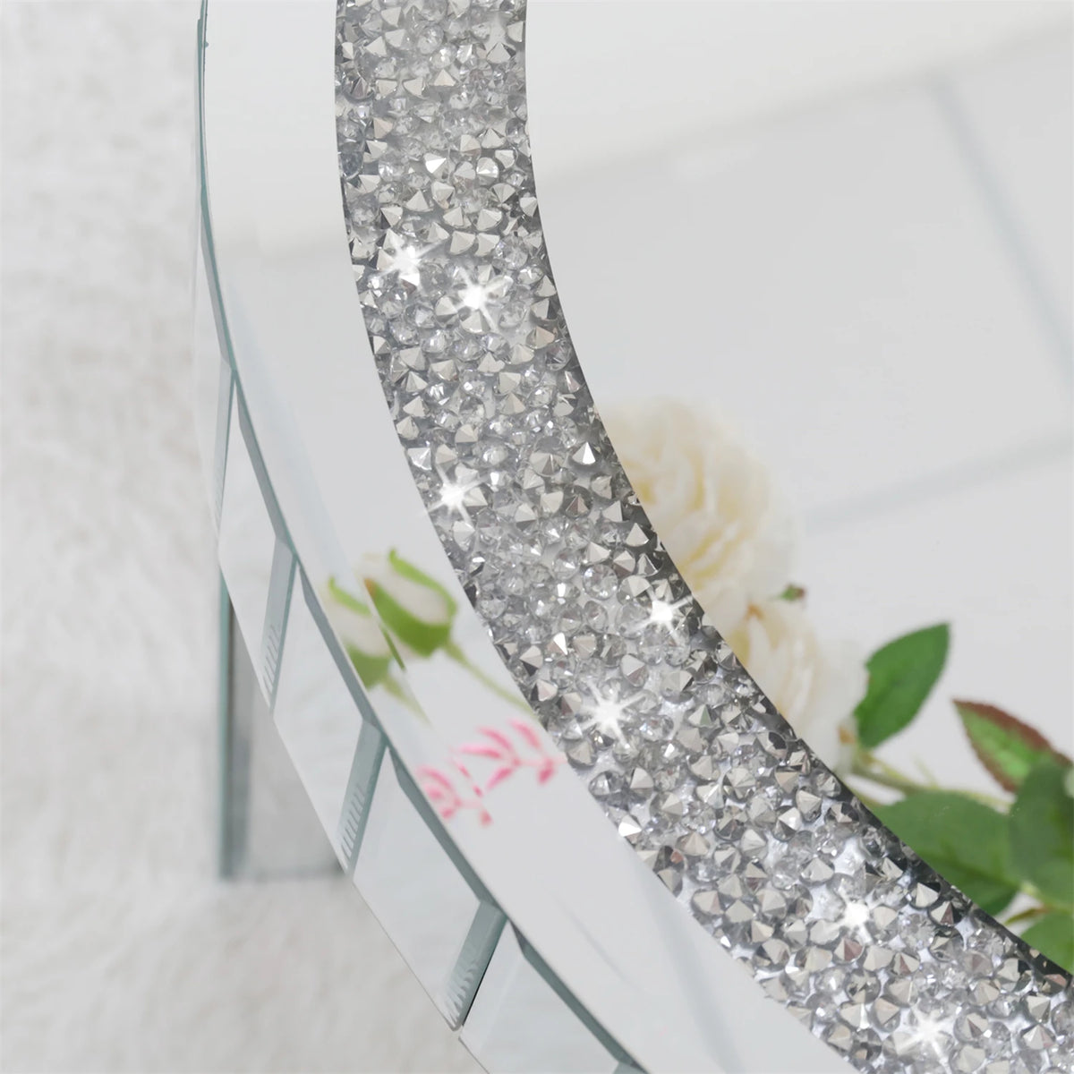 Round Mirrored Coffee Table With Crushed Crystal Design And Metal Frame